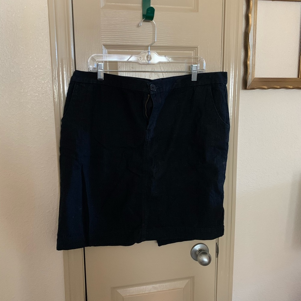 Gap black tweed skirt 16